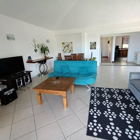 Surf House Holidays Ruisseau Creole Exterior foto