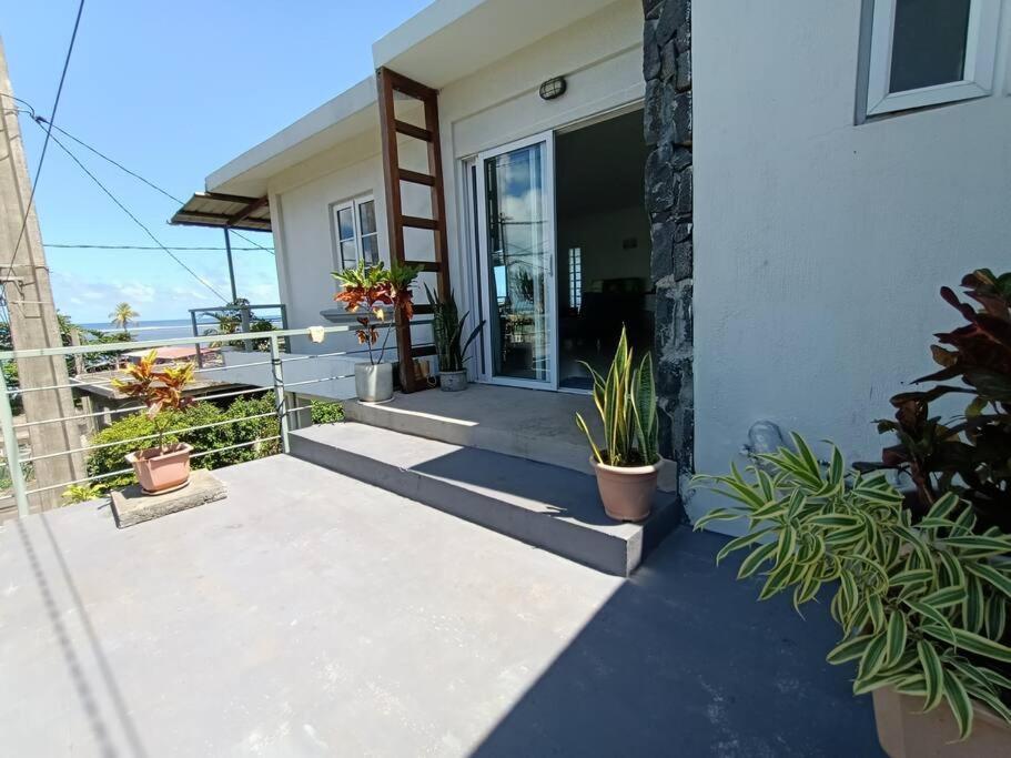 Surf House Holidays Ruisseau Creole Exterior foto
